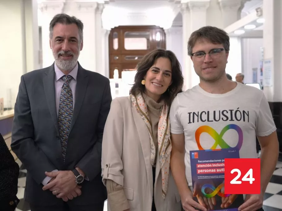 #Nacional  

Gobierno lanza primera guía para la atención inclusiva de personas con autismo

Más detalles⬇️