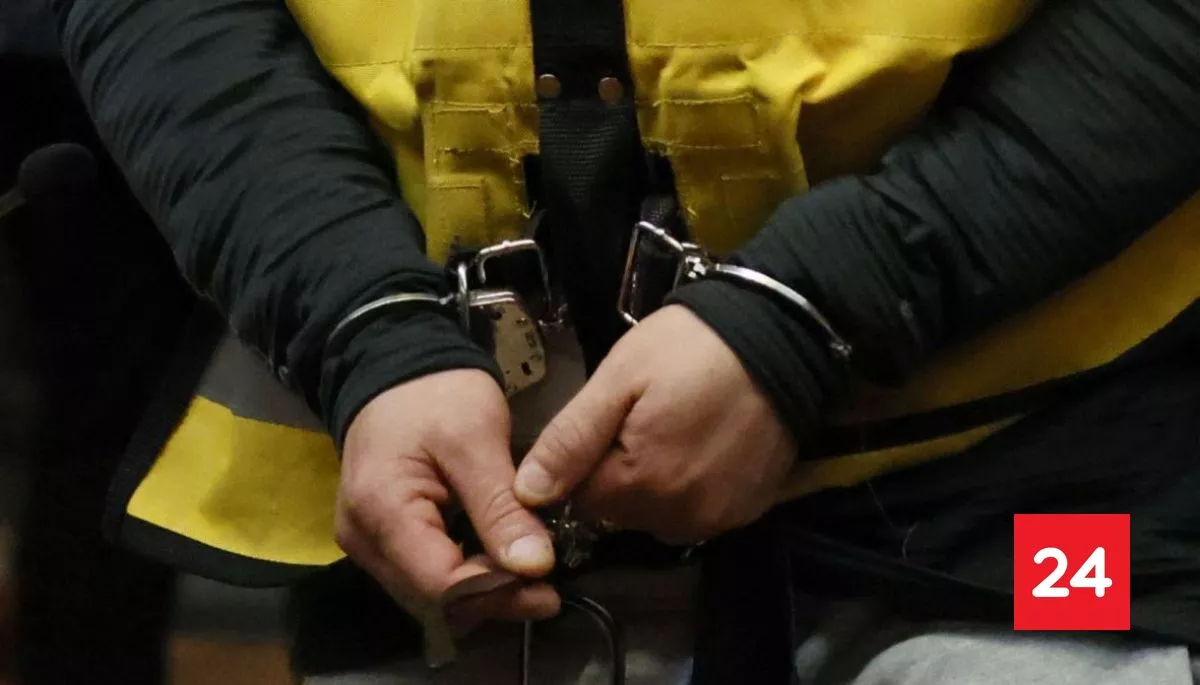 #Regiones 

Amplían detención de excarabineros acusados por agresión sexual al interior de comisaría en Valparaíso

Más detalles⬇️