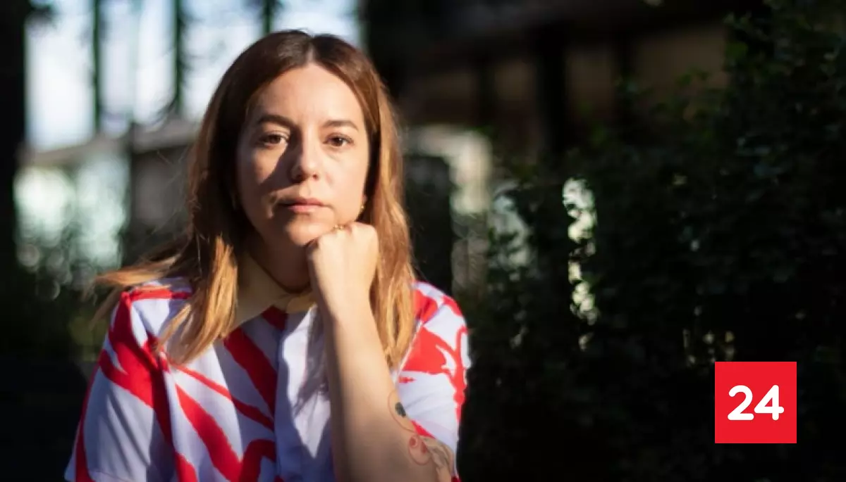 "No he tenido un mes sin dolor": Antonia Cancino, la periodista que vive con migraña crónica desde los 5 años