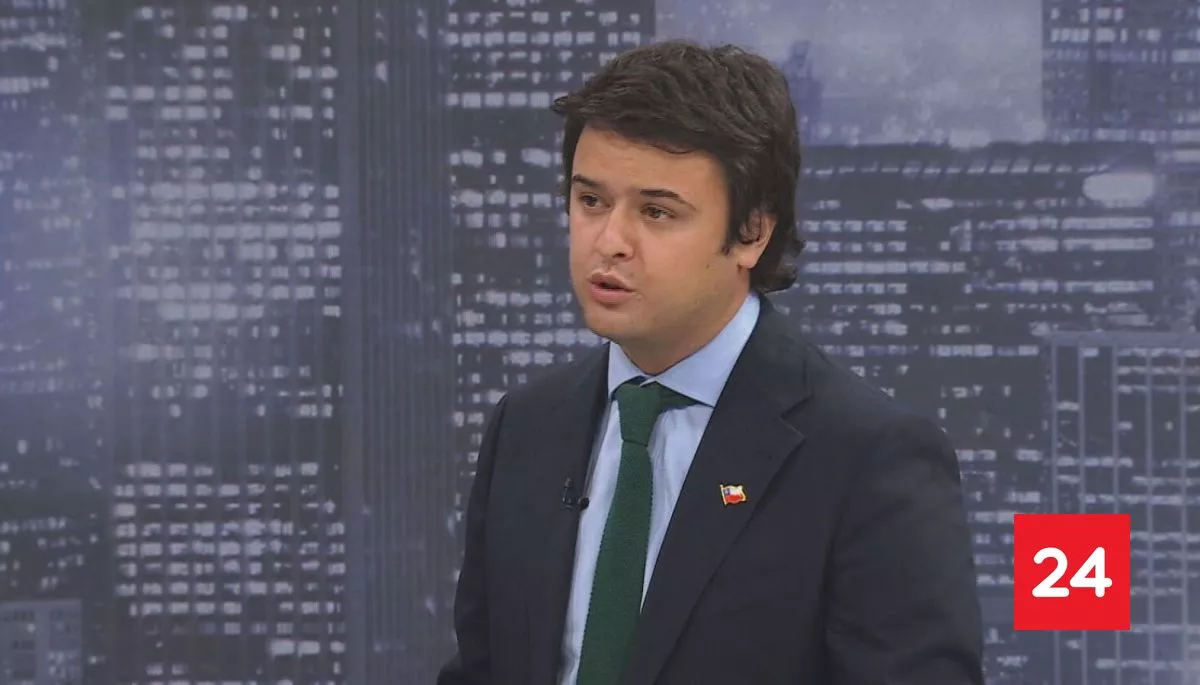 Diputado Cretton tras asistencia de Cerna a Comisión de Seguridad: "Fue enfático en decir que esto se apega al reglamento"