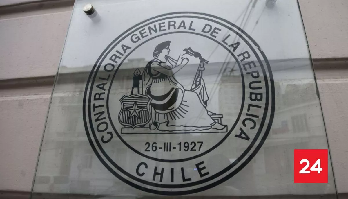 Contraloría acusa "mezcla tendenciosa" de información: defiende gastos en viáticos de funcionarios y destaca baja en licencias médicas