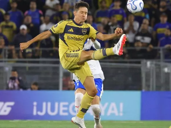 Ander Herrera jugando ante la Universidad Católica
