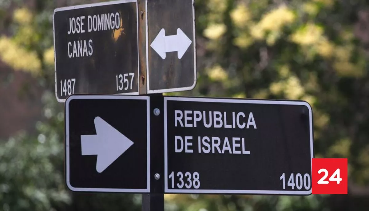 #Nacional 

Ñuñoa mantiene nombre a calle República de Israel tras larga disputa 

Más detalles ⬇