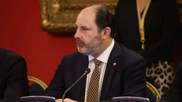 tomas rau sueldo minimo