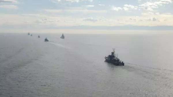 estrecho ormuz trump