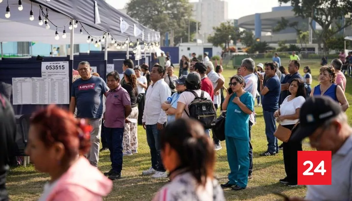 Peruvian journalist on chaotic presidential elections: "The performance of the ONPE has been very disappointing."