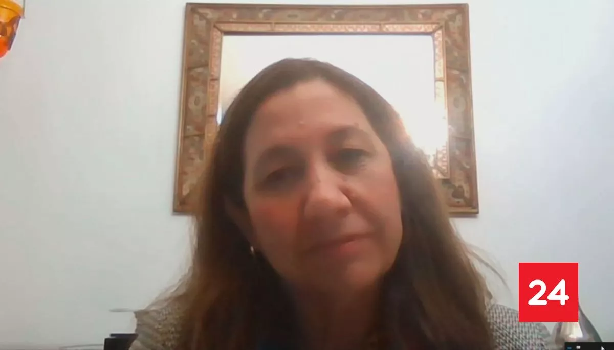 Académica tras elecciones en Perú: "Genera un manto de duda que uno de los principales candidatos no vaya a votar"