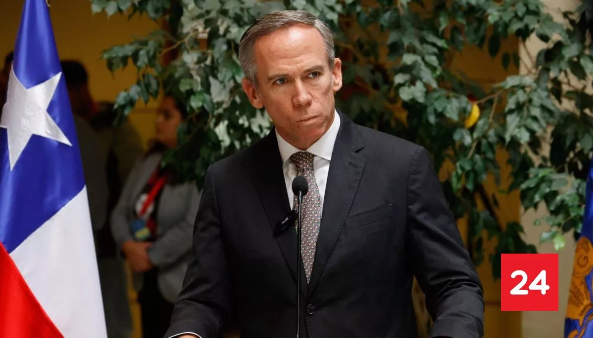 #Política 

Gratuidad en la mira: Alessandri critica tope y apunta a desorden del Gobierno

Más detalles ⬇