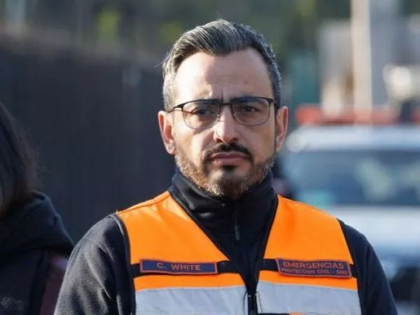 Christopher White agresion