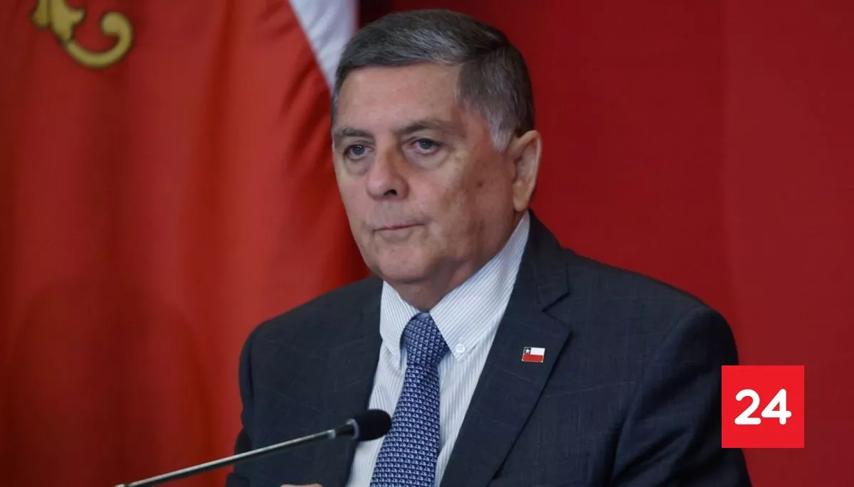 Ministro Alvarado: 'No pretendamos que con el cambio de gobierno se haya resuelto el problema de seguridad'