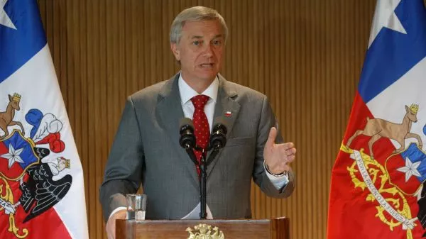 Presidente José Antonio Kast en un punto de prensa