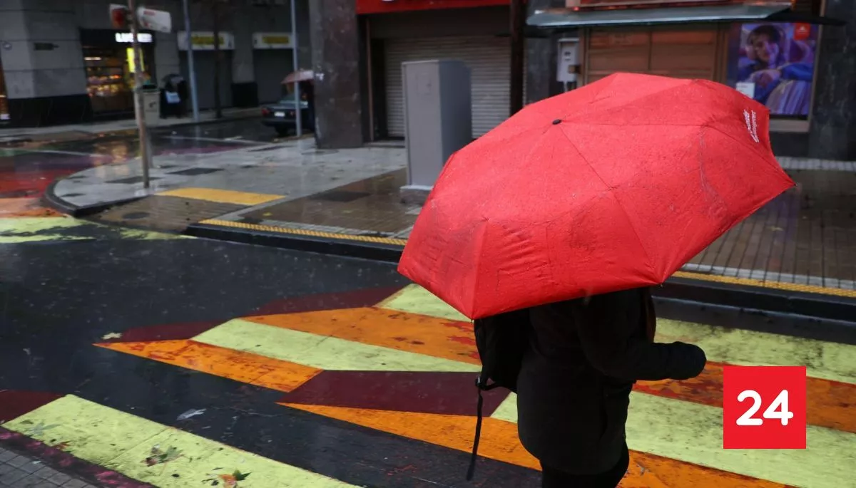 Hasta qué hora lloverá en Santiago: el pronóstico para este lunes