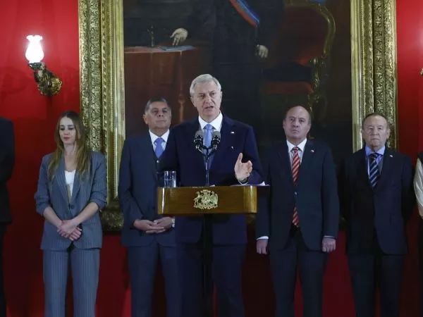 Presidente Kast firma proyecto de Plan de Reconstrucción Nacional