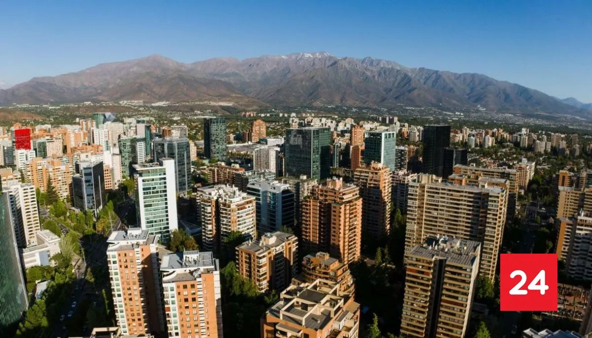 Eliminar pago de contribuciones: 10 comunas con más viviendas de adultos mayores e impacto de avanzar hacia la universalidad