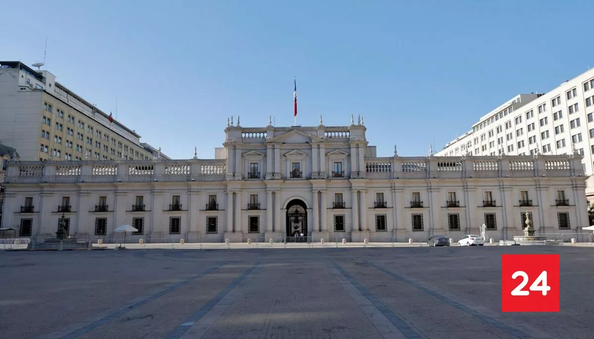 Contraloría llegó a La Moneda para fiscalizar gastos del traspaso del mando y la Oficina del Presidente Electo