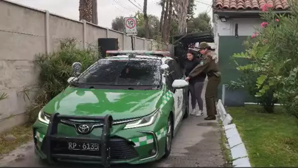 Ingeniera es detenida por robo a domicilio en La Reina