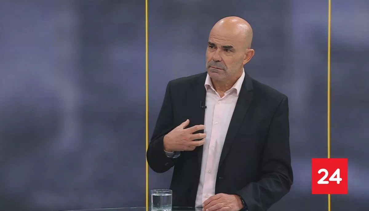 El escritor argentino Eduardo Sacheri lanza su nuevo libro "Qué quedará de nosotros"