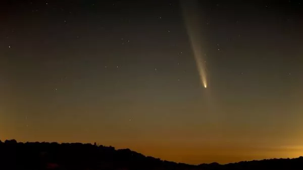 Cometa en el cielo
