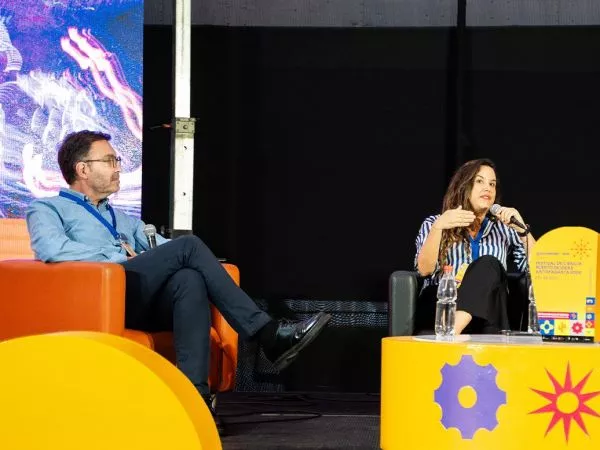 Lluis Quintana-Murci, Juliana Viana y Polo Ramírez en Puerto de Ideas.