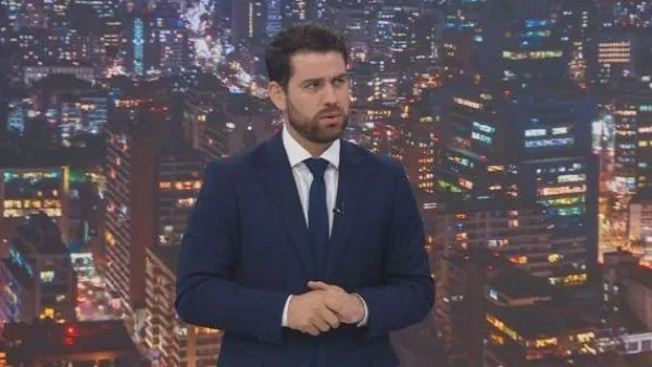 Senador Ibáñez llama proyecto “ultraideológico” a megarreforma del Gobierno