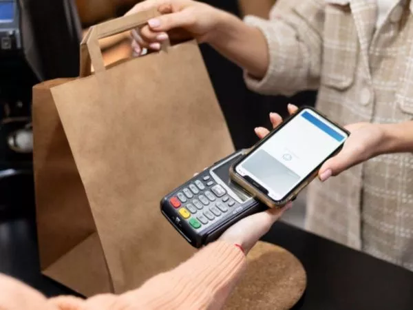 Funcionamiento comercio 1 de mayo