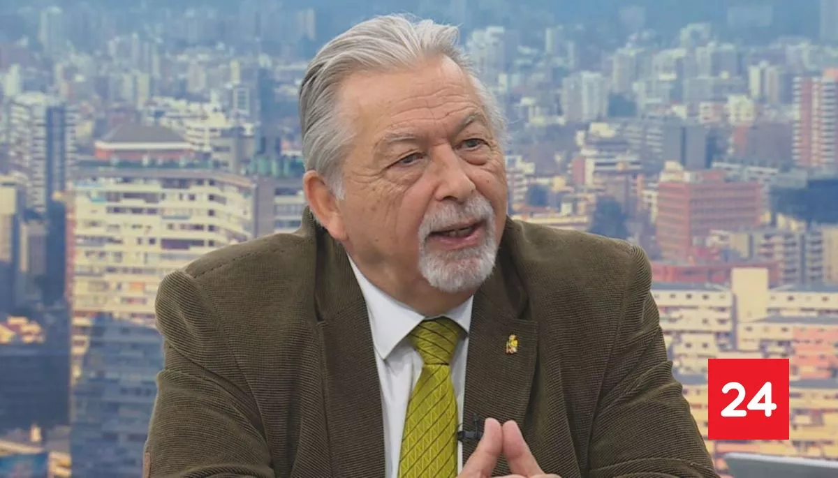 "En los últimos 3 años se ha estancado el nivel de contaminación en Santiago": experto por calidad del aire