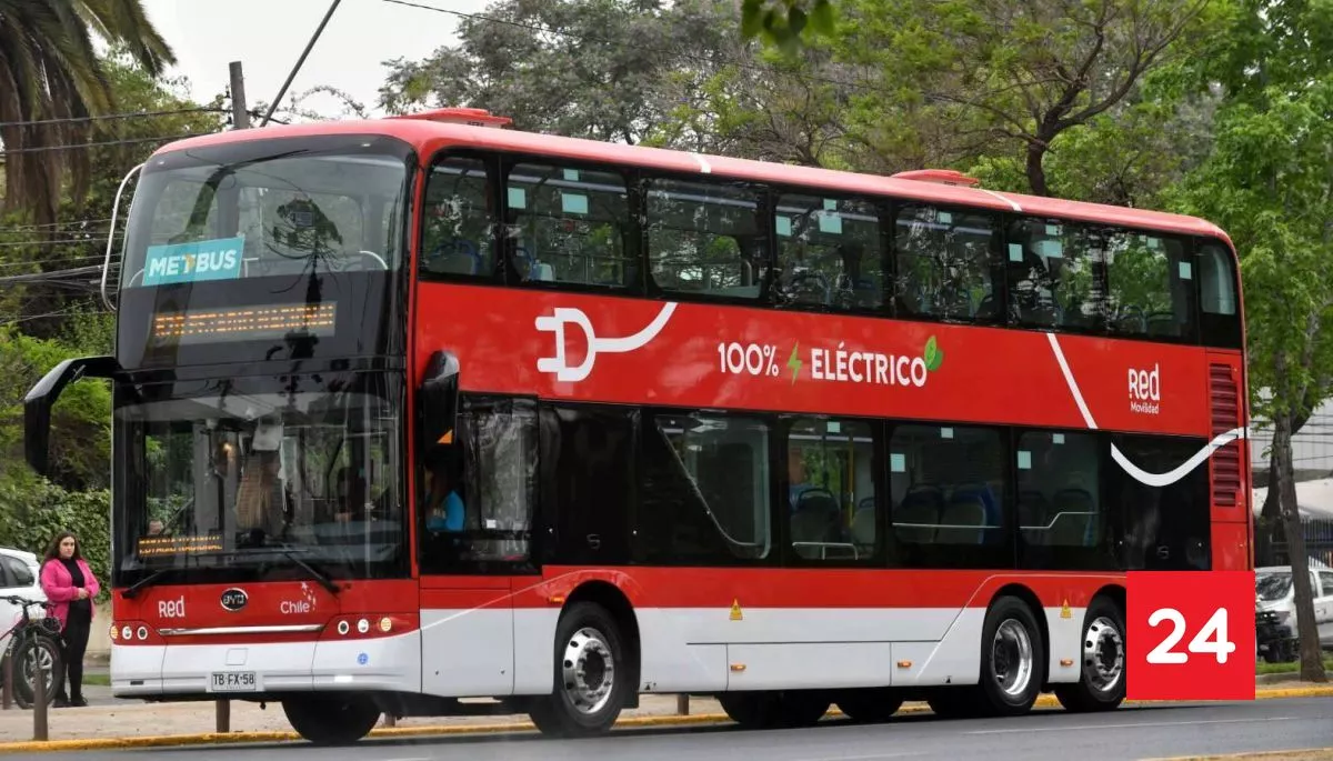 fin-de-buses-de-dos-pisos-y-cambios-al-transporte-en-rm-24horas