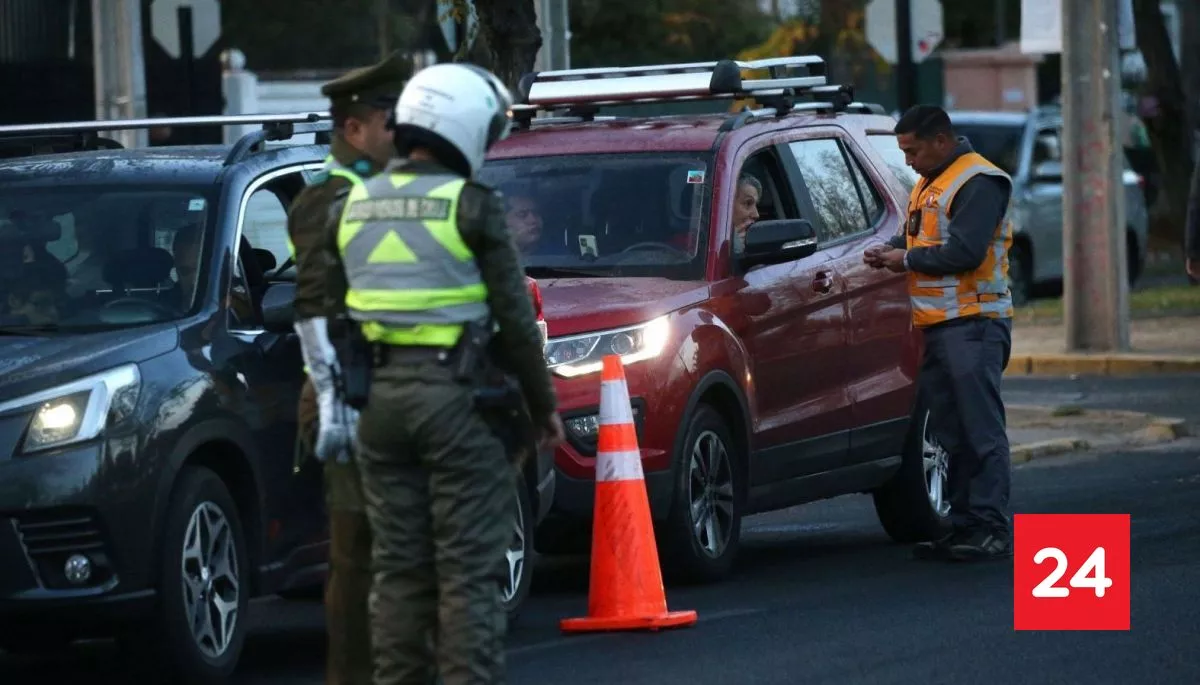 Restricción vehicular en Santiago: estos son los automoviles que no podrán circular este lunes