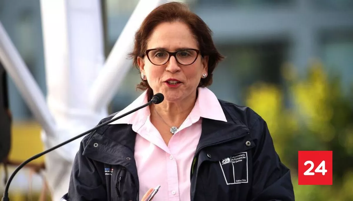 #Nacional 

Fiscalía confirma allanamiento de computadores en Peñalolén en investigación contra Leitao y otros exfuncionarios

Más detalles⬇️