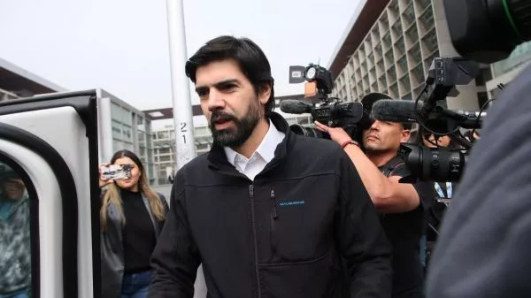 Exdiputado Joaquín Lavín León en el Centro de Justicia
