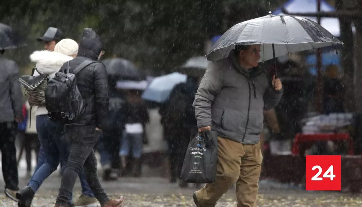 Sistema frontal en Santiago: ¿hasta cuándo durará la lluvia?