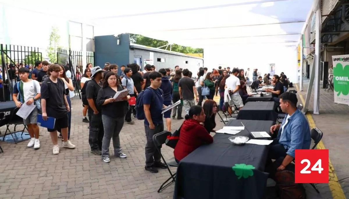 ❗ #TeSirve 

Sueldos de hasta $1.500.000: Feria laboral para jóvenes en La Florida ofrece más de 1.500 puestos de trabajo

Más detalles⬇️