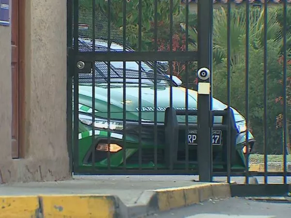 Carabineros en lugar donde fue violento turbazo de Maipú