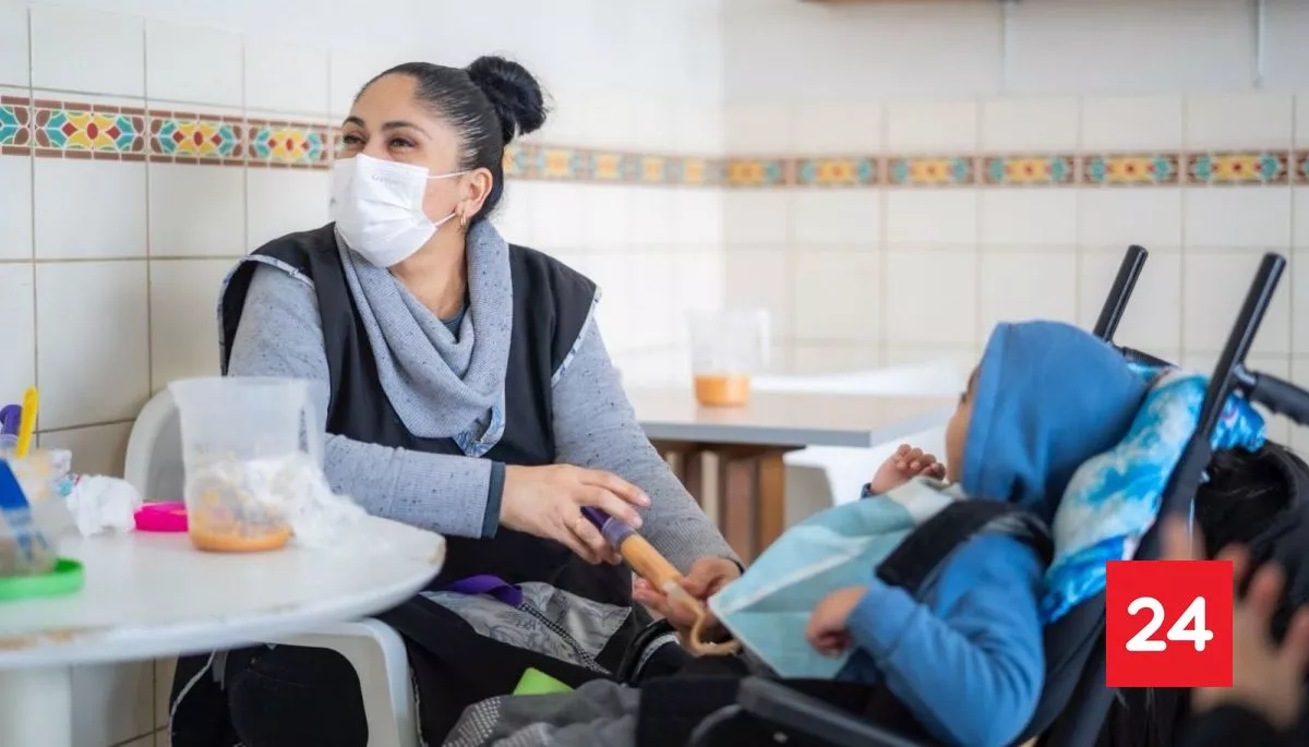 #Nacional 

216 mil personas cuidadoras hay en Chile: 86% son mujeres y muchas ejercen como “mamás” sin serlo

Más detalles⬇️
