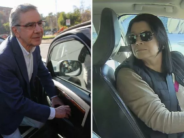 Joaquín Lavín y María Estela León llegando al centro de justicia Capitán Yáber