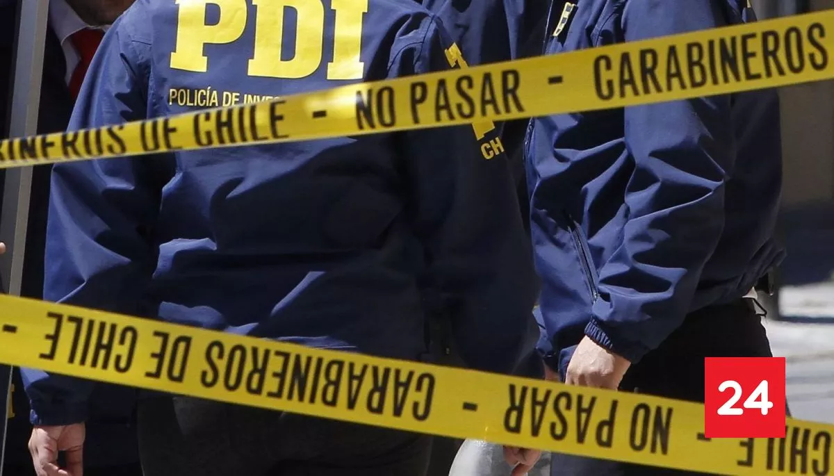#Nacional 

Hombre asesinó a conviviente en Buin y escapó: mantenía orden de detención por otro crimen en 2019 

Más detalles⬇️