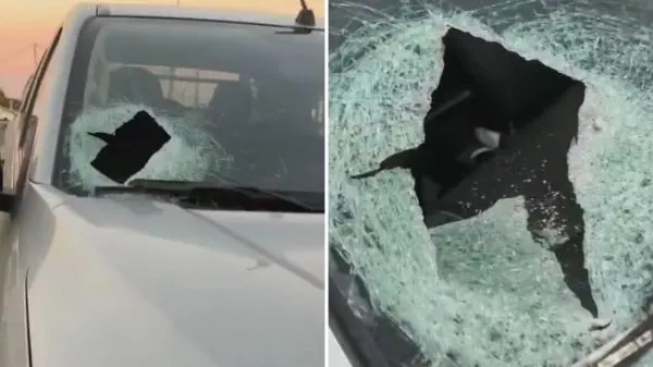 Camioneta impactada por un fierro desde una pasarela en la Ruta 5 Sur