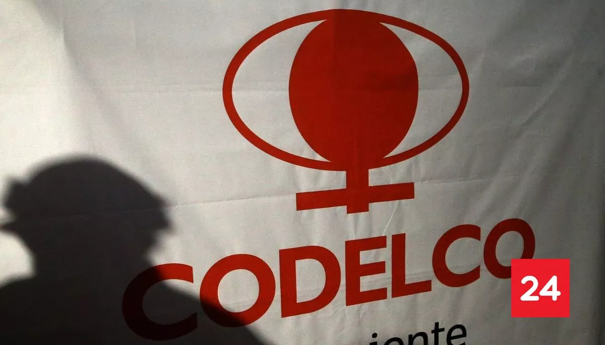 #Economía 

Querella por posible fraude en Codelco: apuntan a alteración de cifras de producción 

Más detalles ⬇️