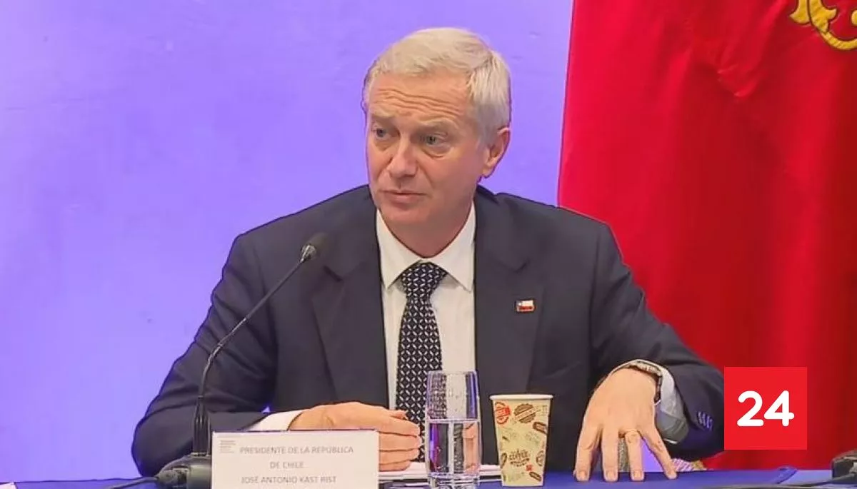 ⭕ #Ahora24H 

Presidente Kast se abre a la posibilidad de cambiar régimen de Punta Peuco 

Más detalles ⬇️