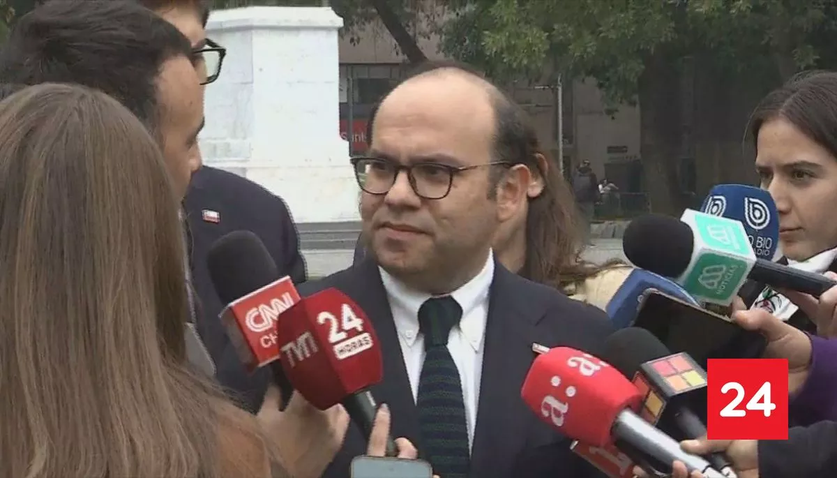 Migración: Oposición acusa desorden del Gobierno por ley de expulsiones