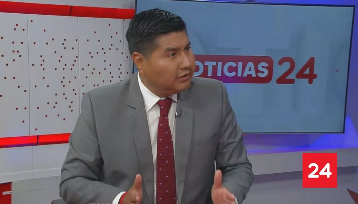 #Entrevistas24 

Gobernador de Arica tras reunión con Kast por Cerro Chuño: “El gobierno anterior no demolió ninguna casa y tampoco hubo voluntad” 

Más detalles⬇️