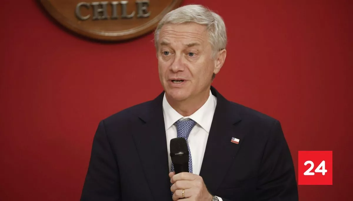 Kast realiza el cambio de gabinete más rápido de la historia a solo 69 días de asumir
