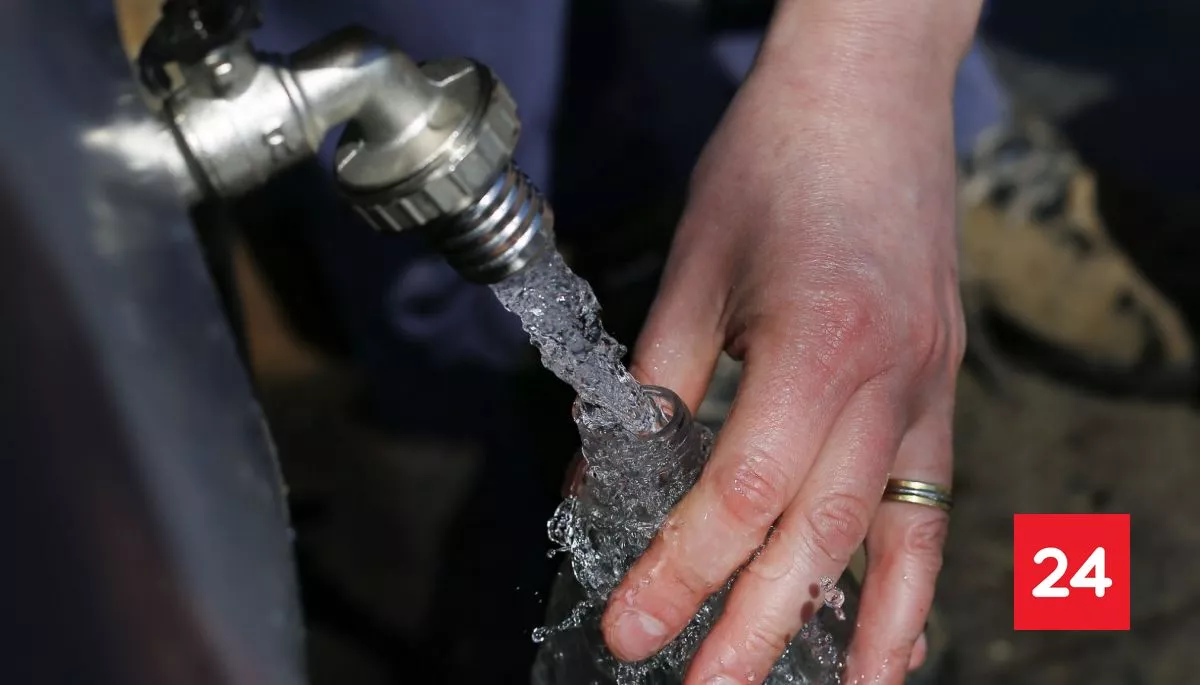 Masivo corte de agua en Santiago: cuándo es, comunas y lugares de abastecimiento