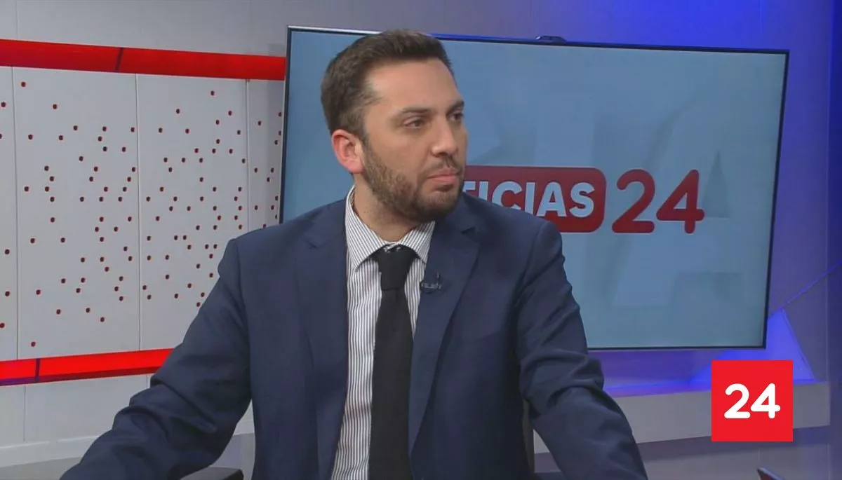 #Entrevistas24 

Diputado Soto por megarreforma: “No lograron un acuerdo sostenible en el tiempo que dé crecimiento, empleo e inversión en el largo plazo” 

Más detalles⬇️