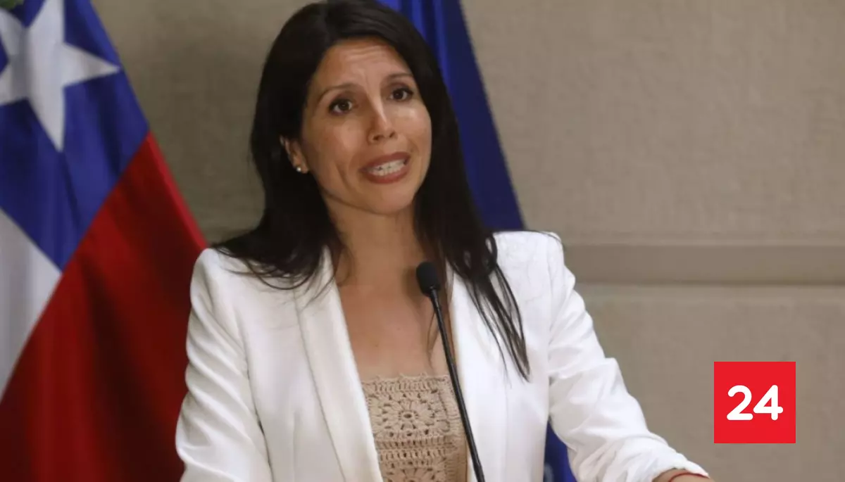 Senadora Gatica, jefa de bancada RN , emplaza a Ministro Quiroz: "El Ejecutivo no puede tratarnos como meros tramitadores"