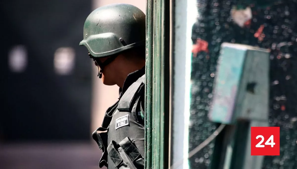 #Regiones 

Exfiscal regional de O'Higgins detenido tras intentar ingresar droga a cárcel de Alto Hospicio 

Más detalles⬇️