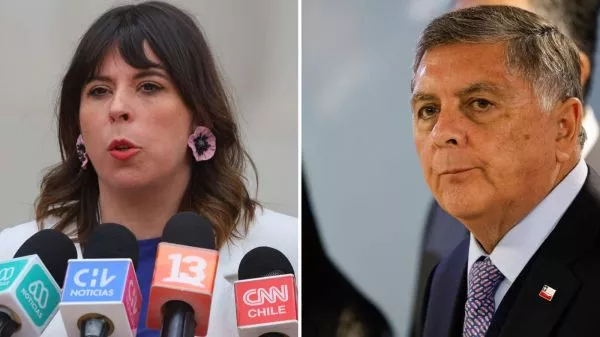Constanza Martínez en un punto de prensa y Claudio Alvarado
