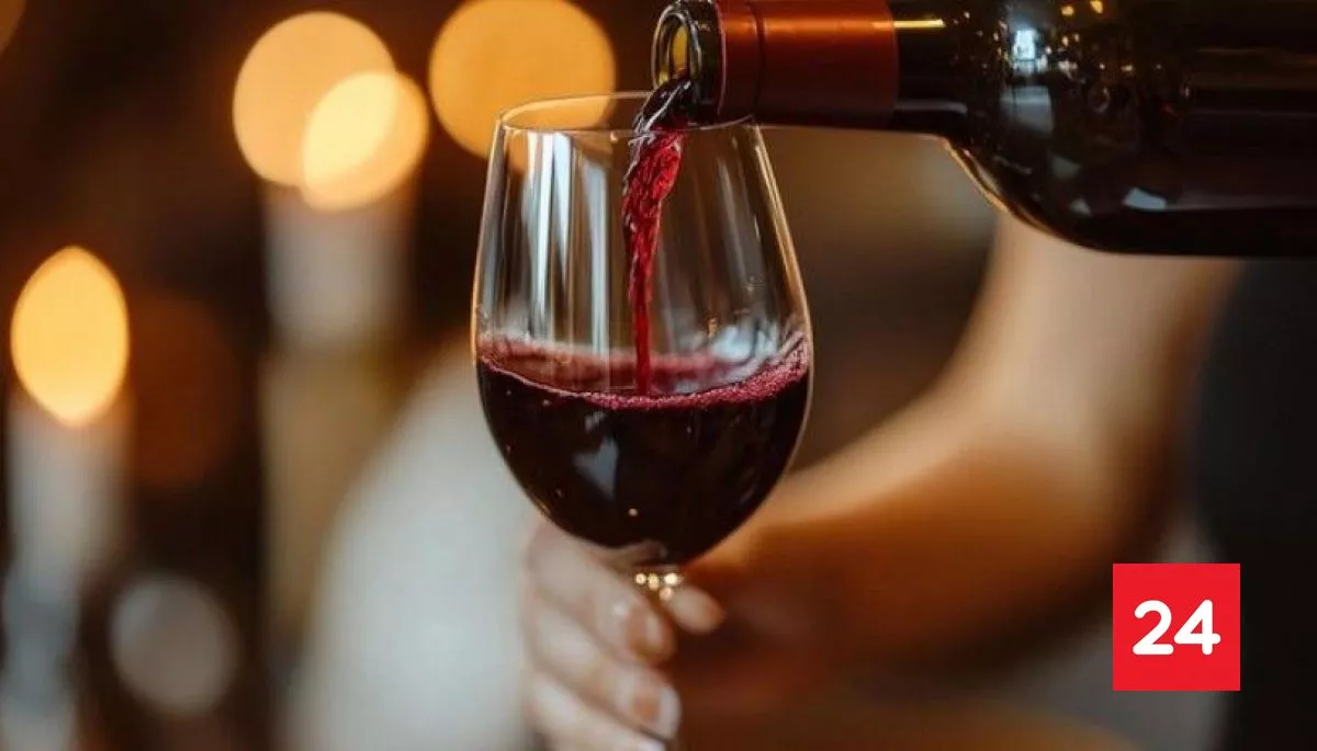 ✨ #Tendencias 

Golpe a la tradición vitivinícola: Revelan cuál es el mejor “Vino Tinto del Año” en Chile 

Más detalles ⬇