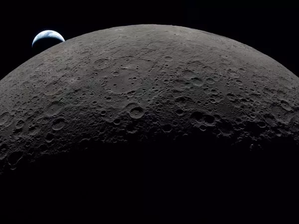 Foto real de la Luna.