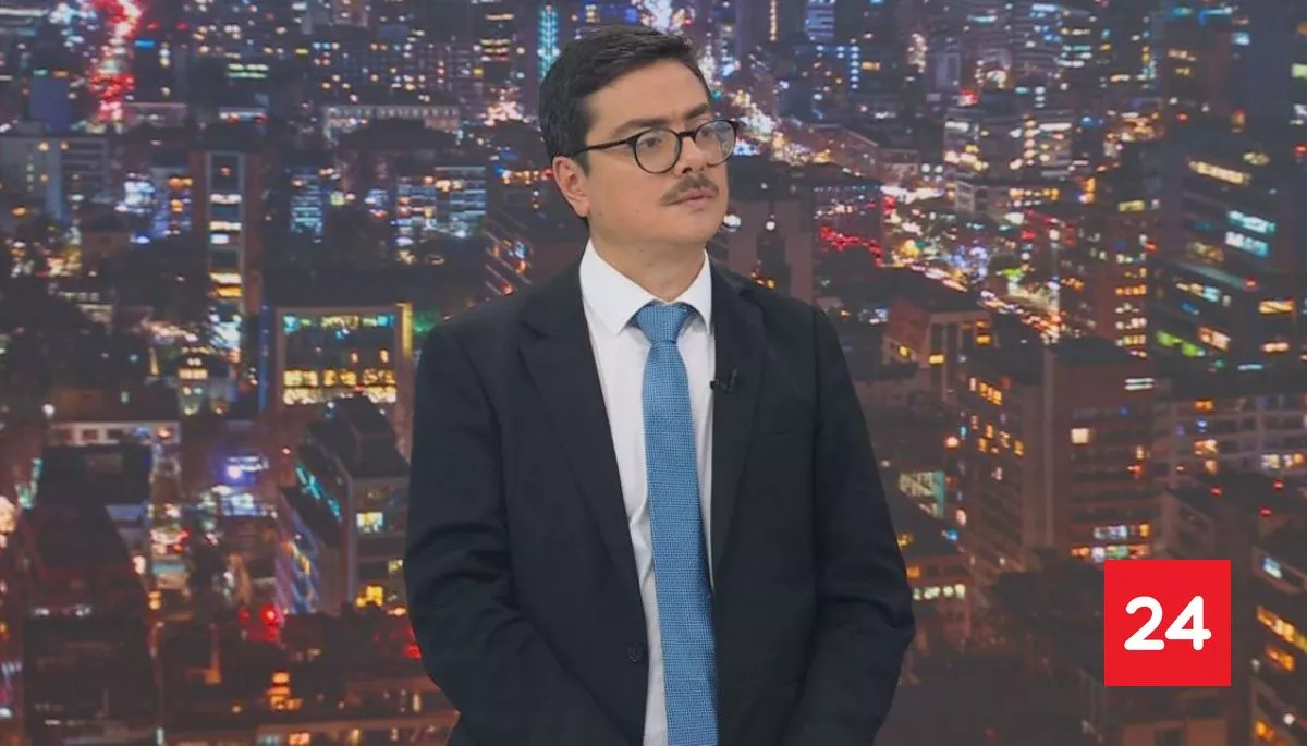 #Entrevistas24 

Director de Junaeb y denuncia de fraude por más de $14 mil millones: “A Contraloría se le ocultó información” 

Más detalles ⬇